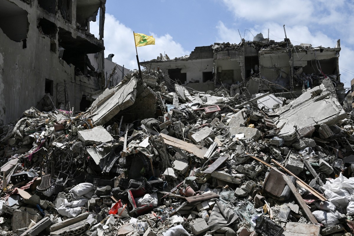 Hezbollah em falência busca cobertura