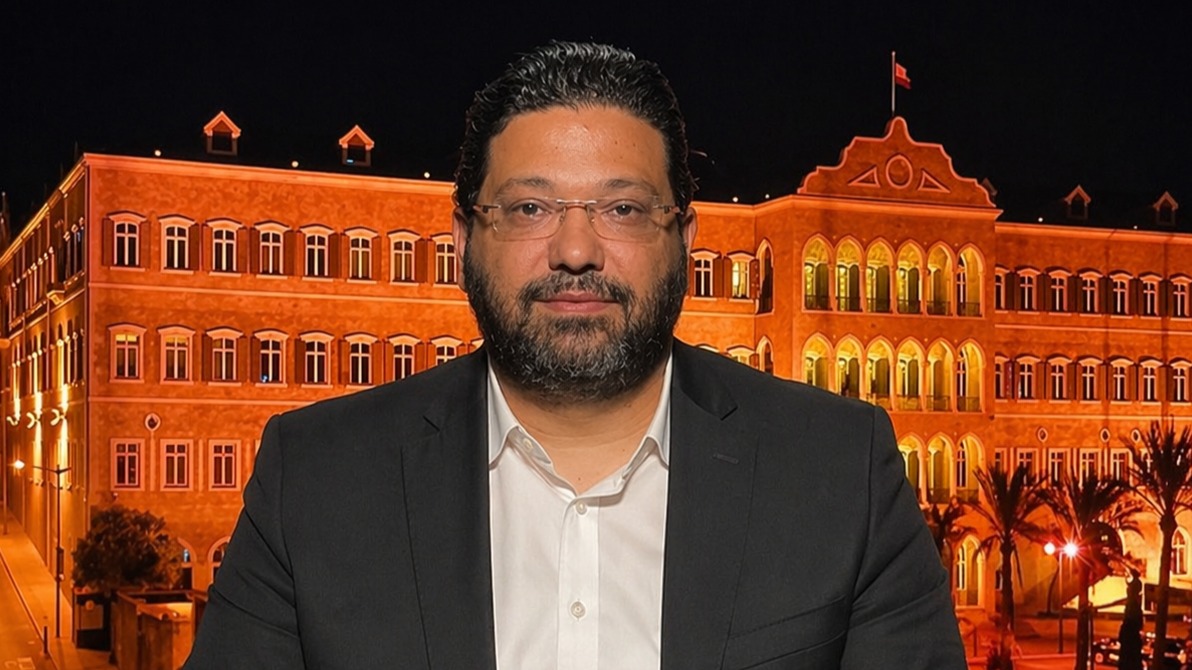 صورة المؤلف